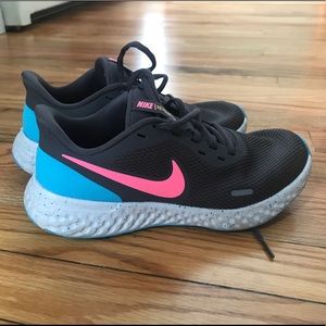 🚫SOLD on eBay🚫 Nike Revolution 5